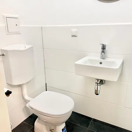 Cosy Near Metro U1 Apartmán Gerasdorf bei Wien